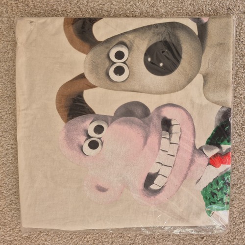 Vintage 1989 wallace and - vintage,